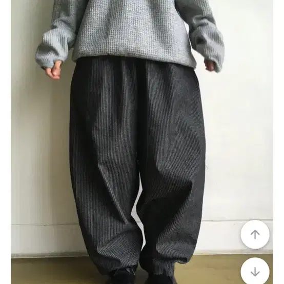 솔트리 흑청 밴딩 스트링 워시드 스트라이트 나염 벌룬데님팬츠