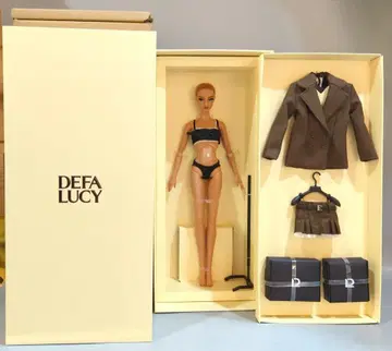 DEFA TOYS DEFA LUCY 시리즈 2 파리 모델 No.04