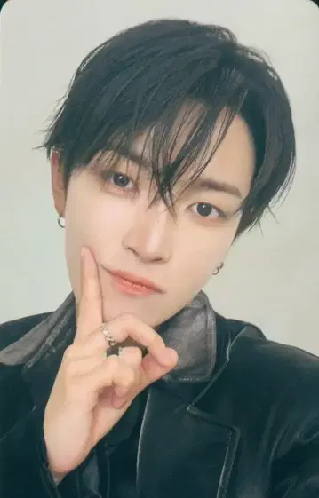 ATEEZ FC HONGJOONG Ashes to Light