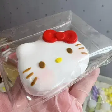 키티 스퀴즈