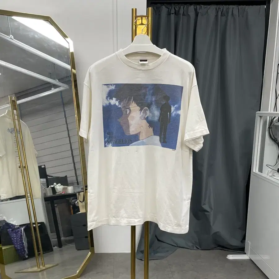 (XL) 세인트 마이클 x 에반게리온 신지 숏슬리브 반팔티