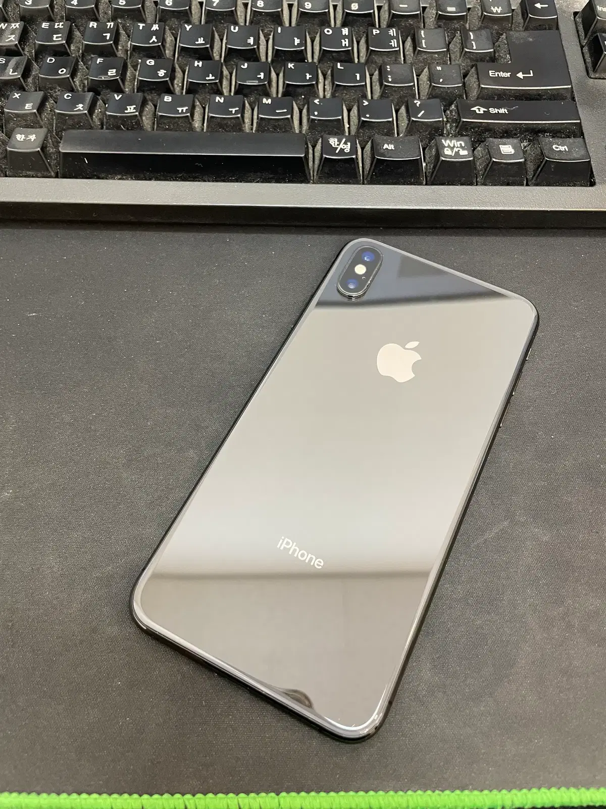 아이폰XS맥스 그레이 64GB 상태좋은 중고25만6천팝니다