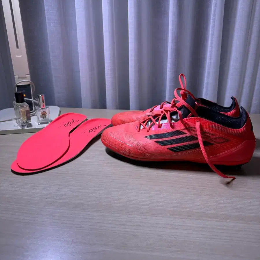아디다스 축구화 F50 285
