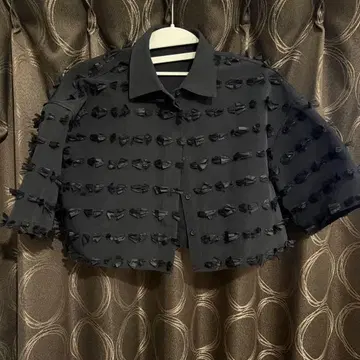 Ameri CHARMING RIBBON LIKE SHORT SHIRT