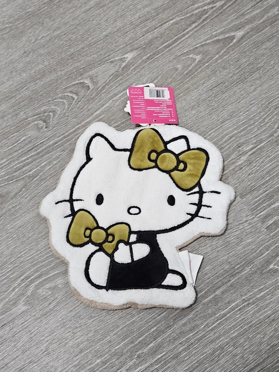 헬로키티 핸드타올 팔아요