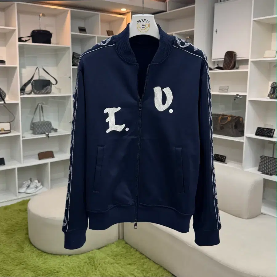 루이비통 LV 플라워 트랙 집업