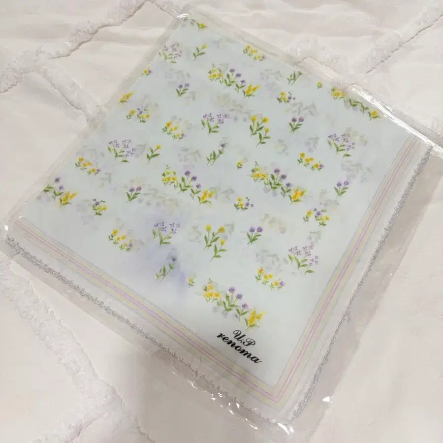 U.P. 레노마 꽃무늬 손수건 은사 레이스