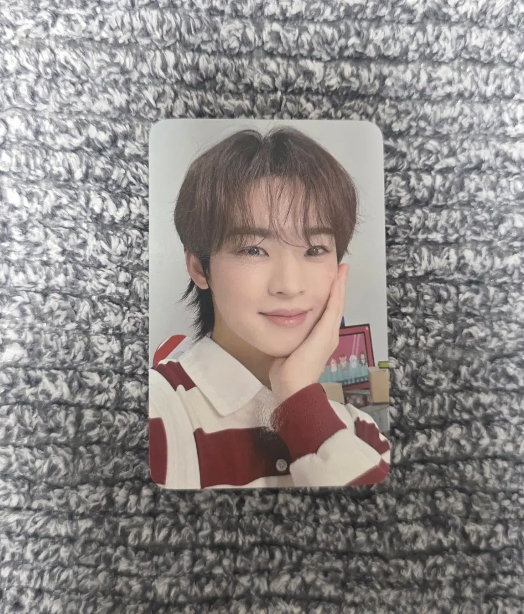 온앤오프 효진 양우산 포카