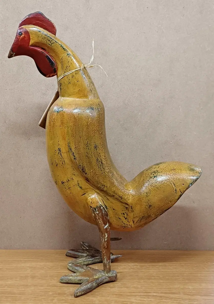위풍당당 닭 라일 목조각 작품