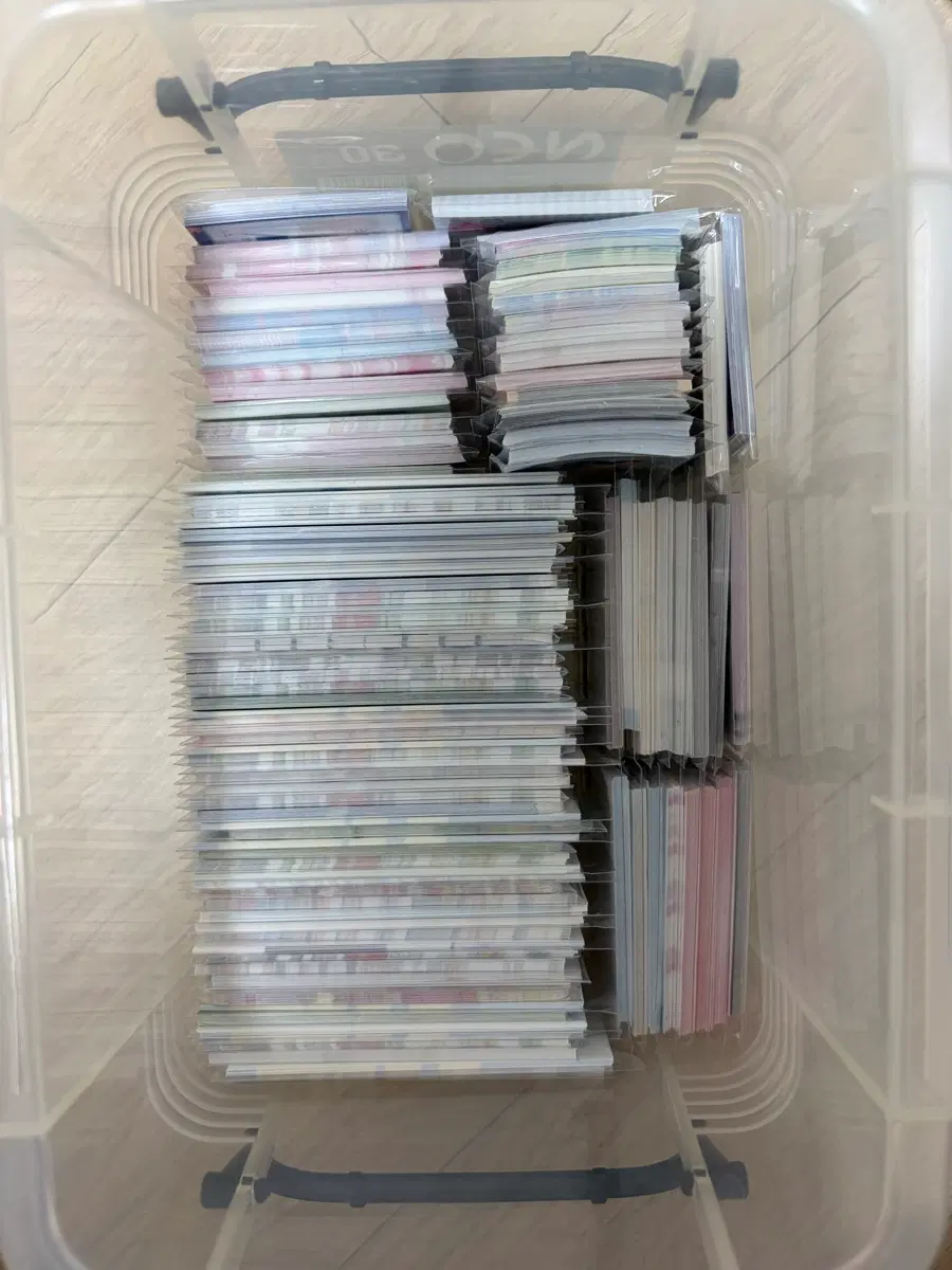 제로베이스원/앤더블 비공굿