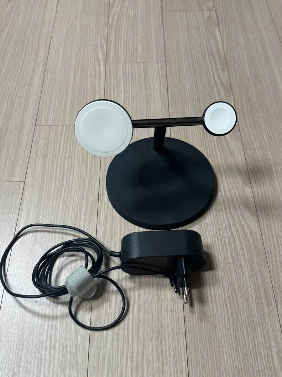 벨킨 3in1 맥세이프 충전스탠드