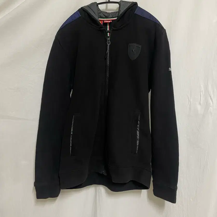 PUMA Ferrari 후드 자켓 / 레이싱 자켓