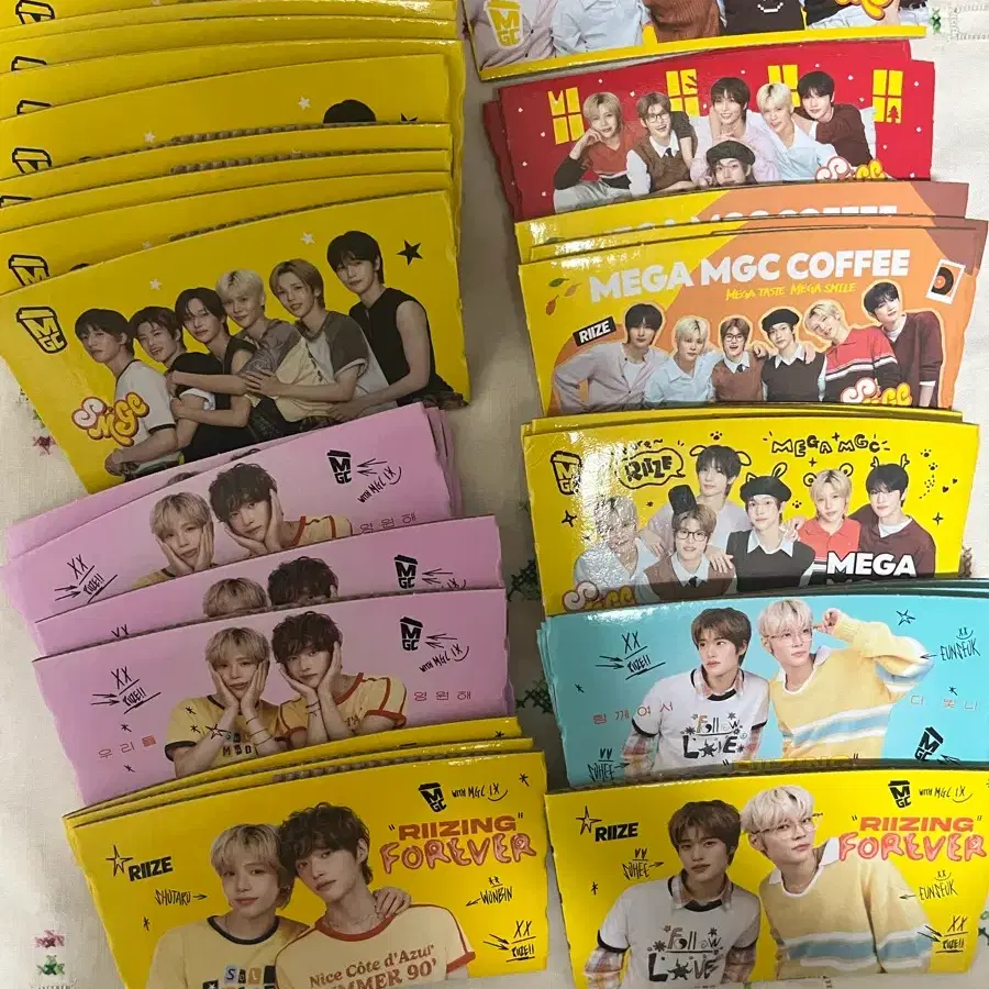 라이즈 메가커피 컵홀더 판매합니다