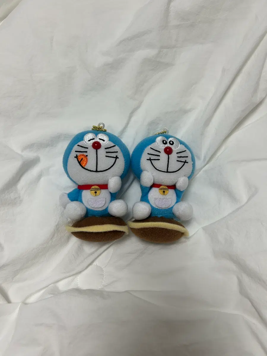 도라에몽 인형