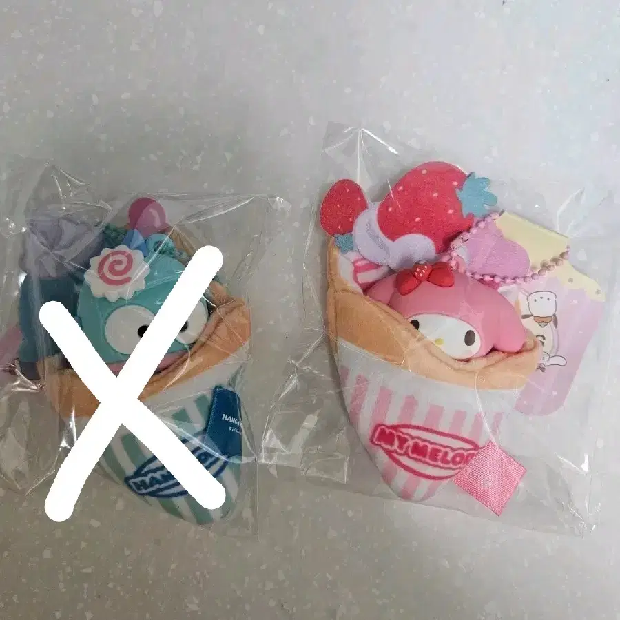 산리오 한교동/마이멜로디 아이스크림 인형 키링