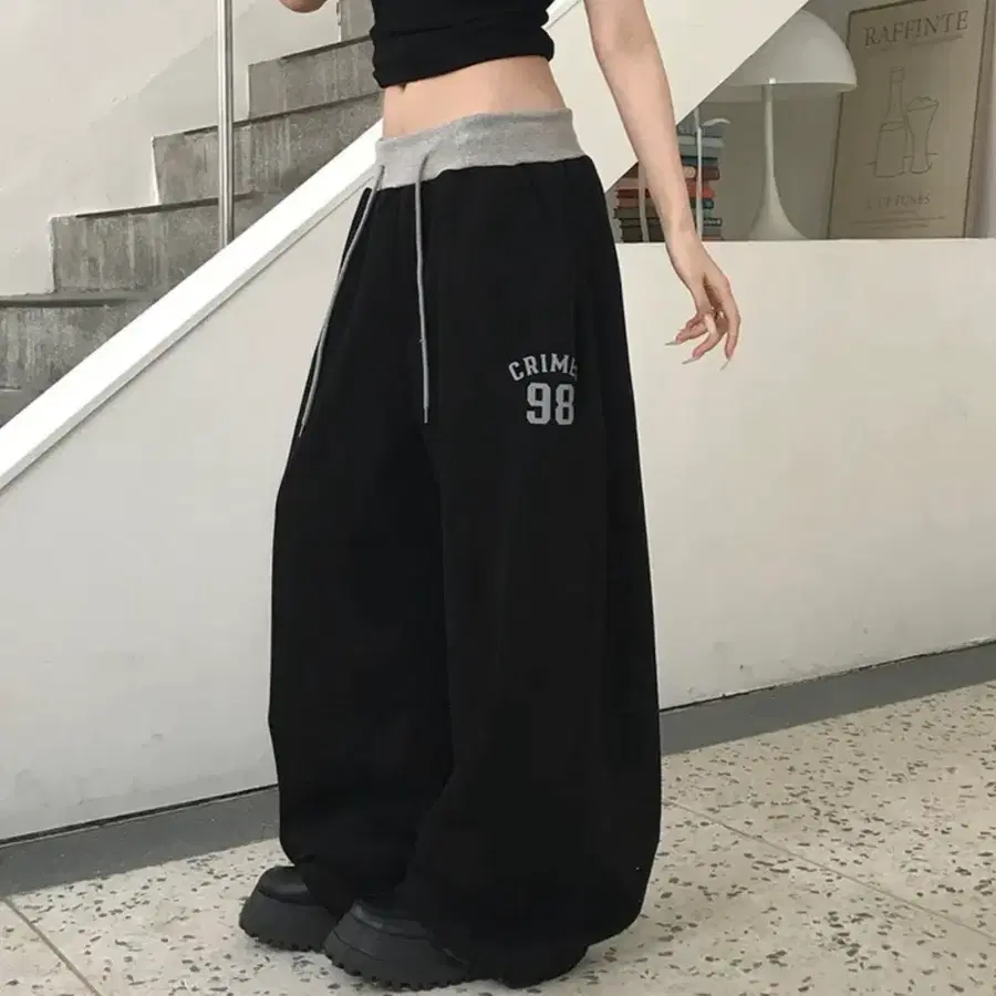 에이블리 트레이닝 팬츠