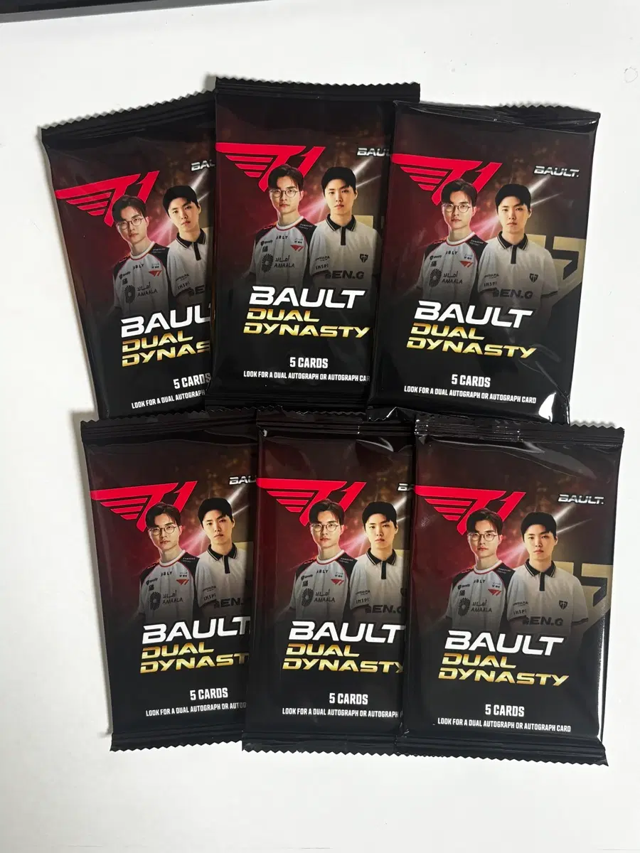 티원 홈그라운드 듀얼 bault 카드 미개봉 팩 양도 페이커 쵸비 도란 오너 케리아
