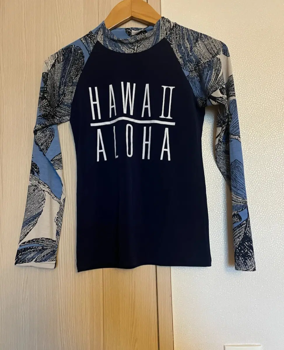 HAWAII ALOHA 래쉬가드