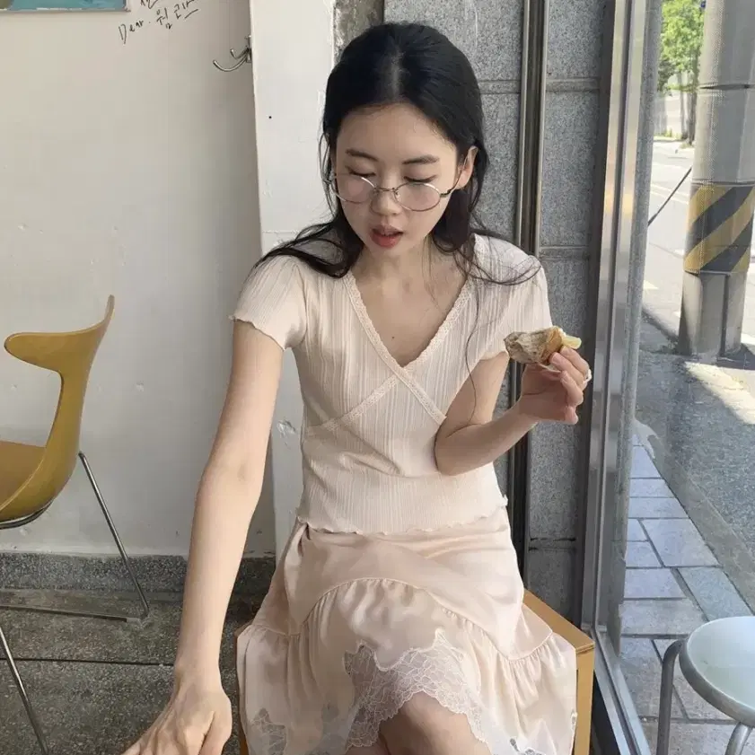 데일리마켓 연핑크 반팔