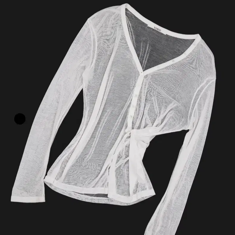 베르소 HENLEY V-NECK TOP