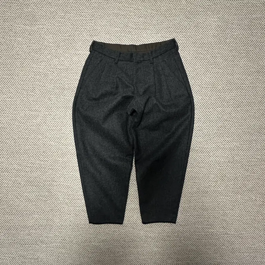 KOLOR classic pants