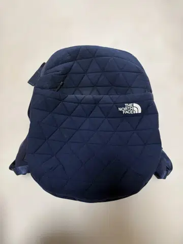THE NORTH FACE 퀼팅 백팩 네이비