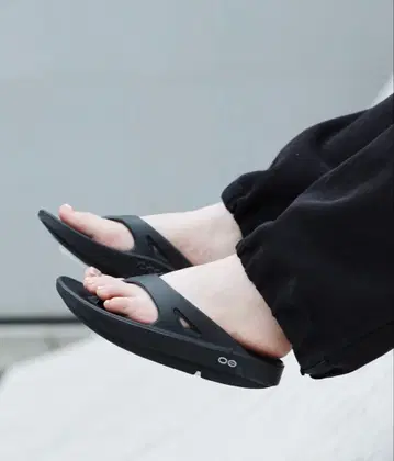 OOFOS/우포스 샌들 우 오리지널