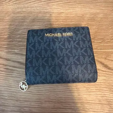MICHAEL KORS 접이식 지갑 네이비 MK 로고