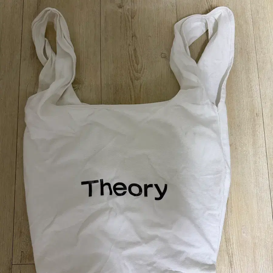 Theory 에코백