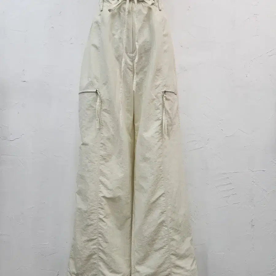 와이드 카고 팬츠 아이보리
