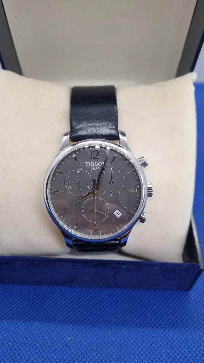 정품 티쇼 트래디셔 크로노그래프 tissot t063617 a 손목시계