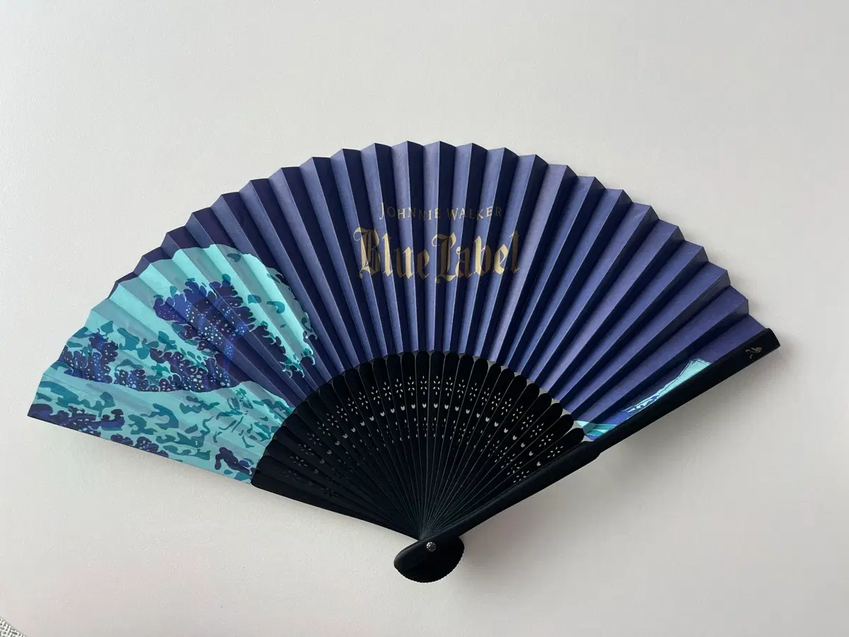 조니워커 블루라벨 일본 한정 부채 접이식부채 수집품