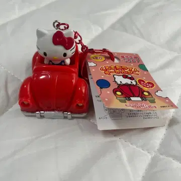 산리오 자동차 모양 라이트 키링 헬로키티 LED SANRIO