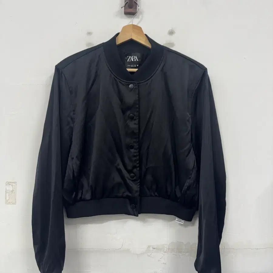 (XL)자라 여자 크롭 봄버자켓