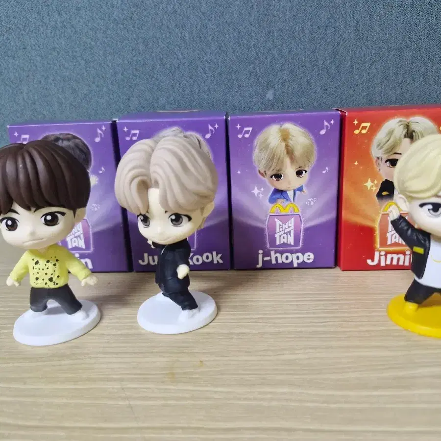 出品中 ⭐︎BTS⭐︎おまけ対象商品ご購入の方専用 BTS×MLB