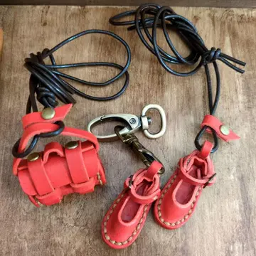 둥근 가죽 가방 RED & 가죽 신발 RED 세트 펜던트 or 백참