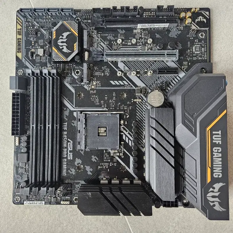 고장난 TUF B450M-PRO GAMING