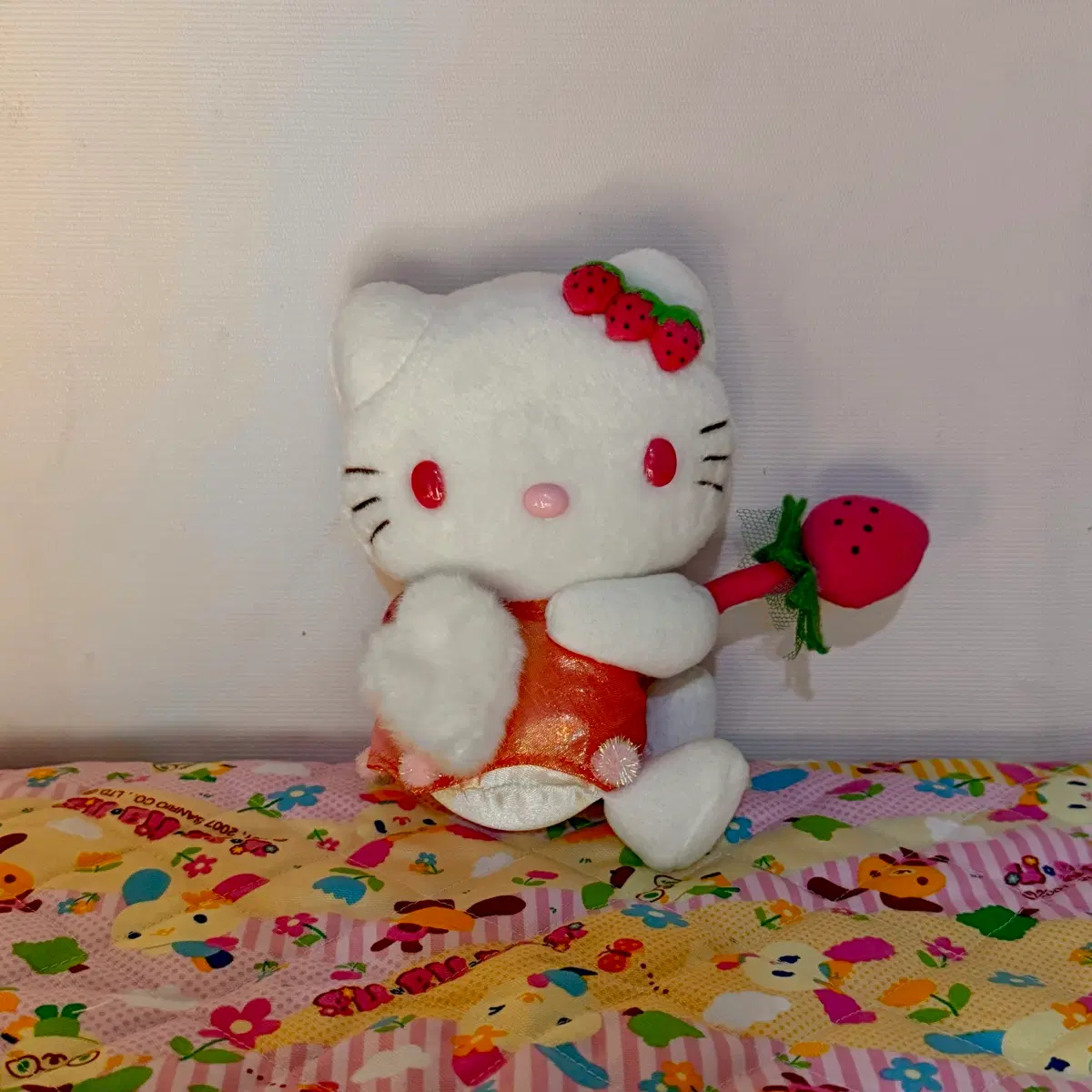 2003년도 딸기 천사 헬로키티 인형