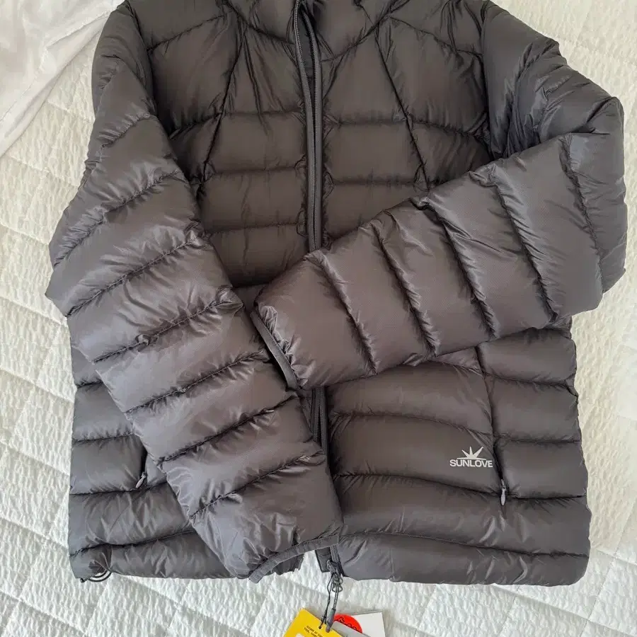 썬러브 경량패딩 Fly Light Down Jacket M