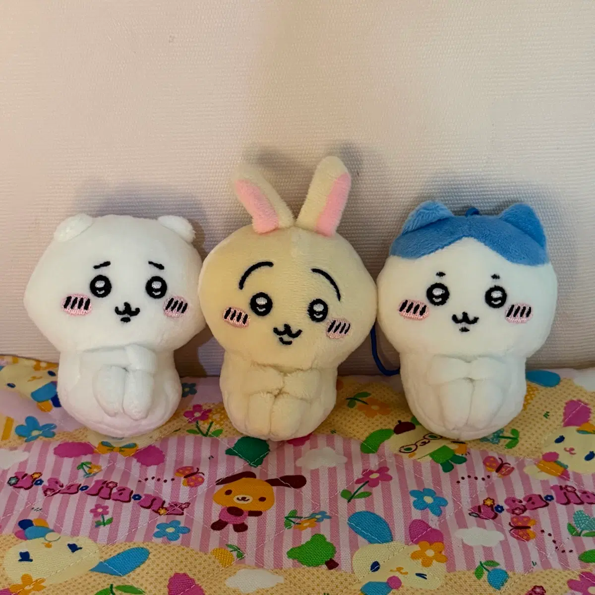 앉은 치이카와 마스코트 3종세트
