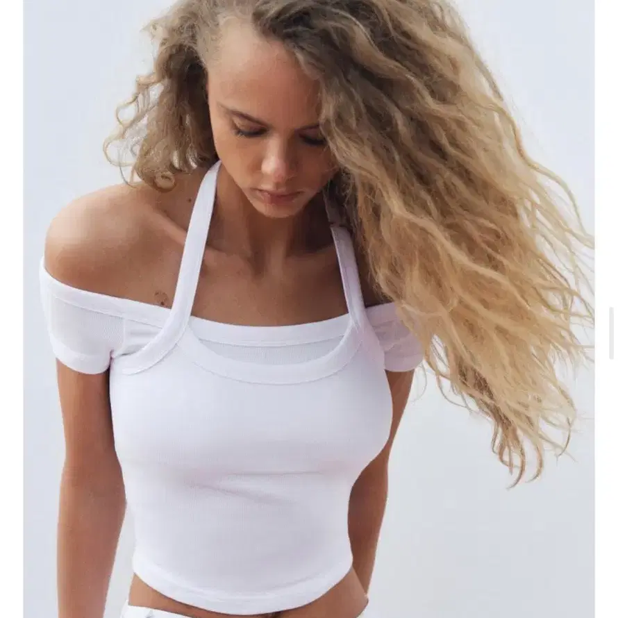 자라 zara 롤업 크롭탑