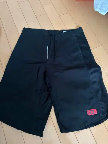 GDC 하프 팬츠 블랙