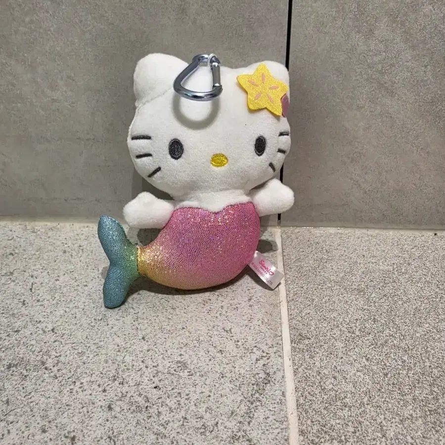 키티 쿠지 인어마스코트 키링