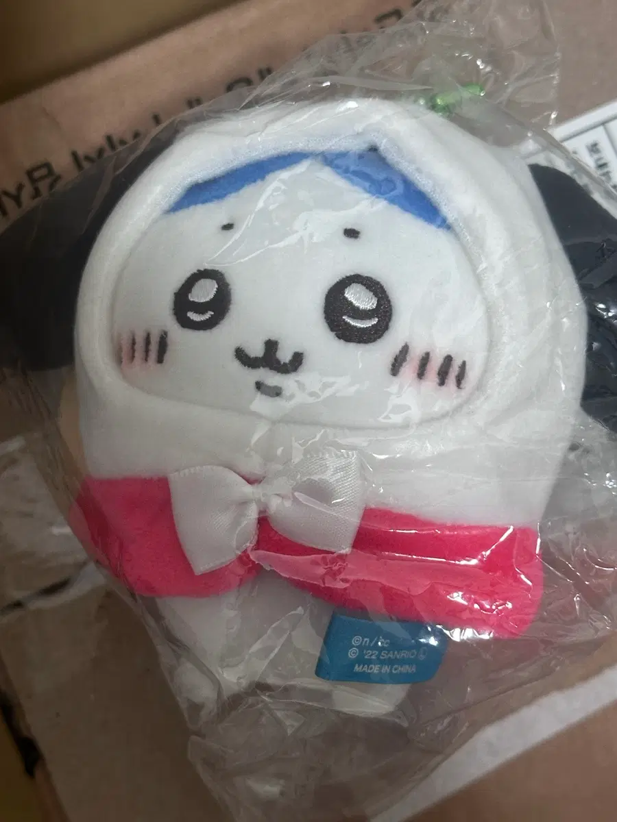 새상품) 치이카와 산리오 하치와레 포챠코
