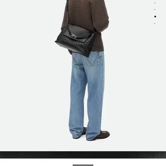 보테가베네타 안디아모 메신저백 블랙 M 사진 2
