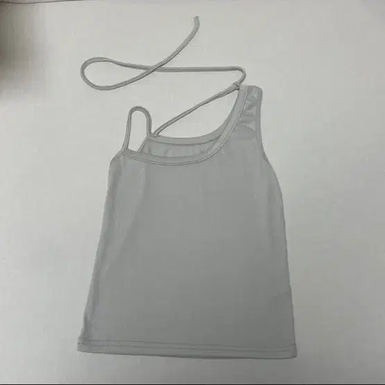 스트랩 레이어드 나시