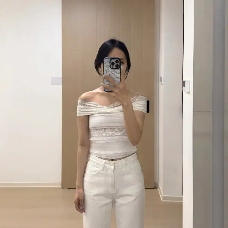 레이스 오프숄더 탑 화이트