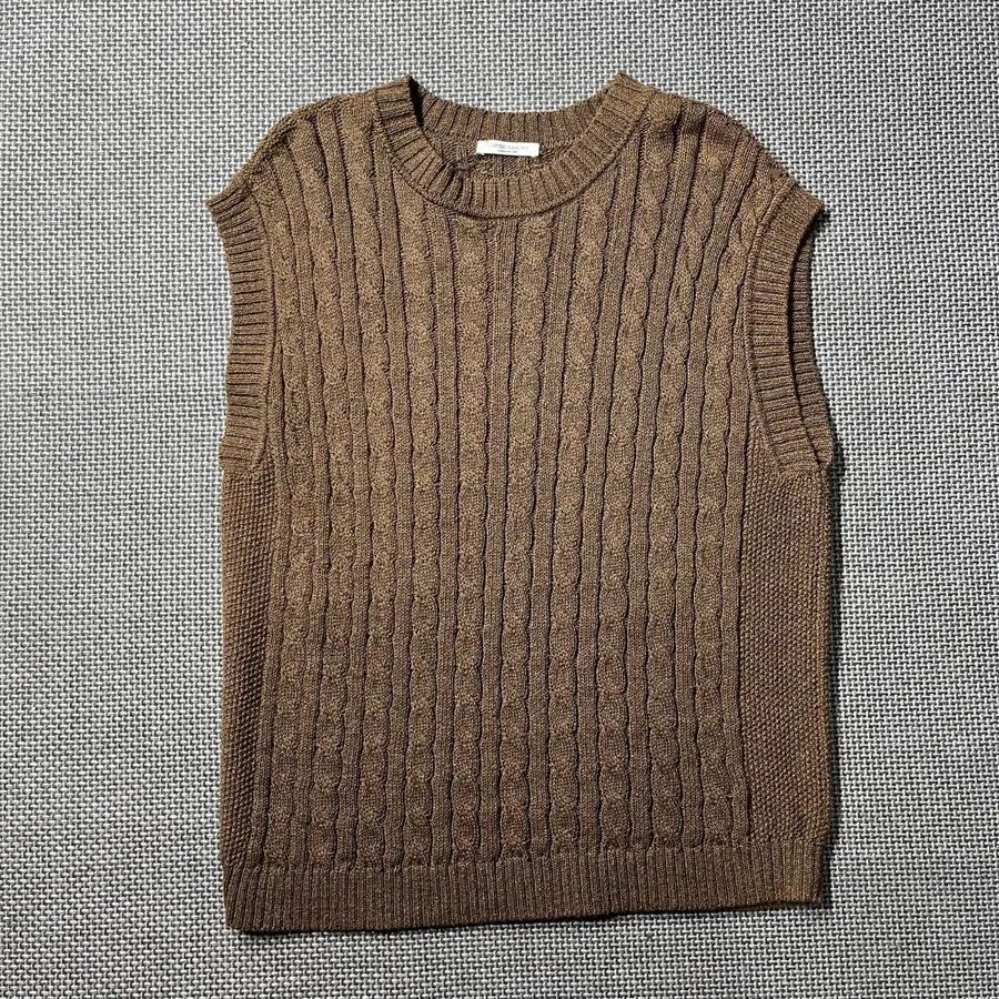 United Arrows 니트베스트 OLD-9004