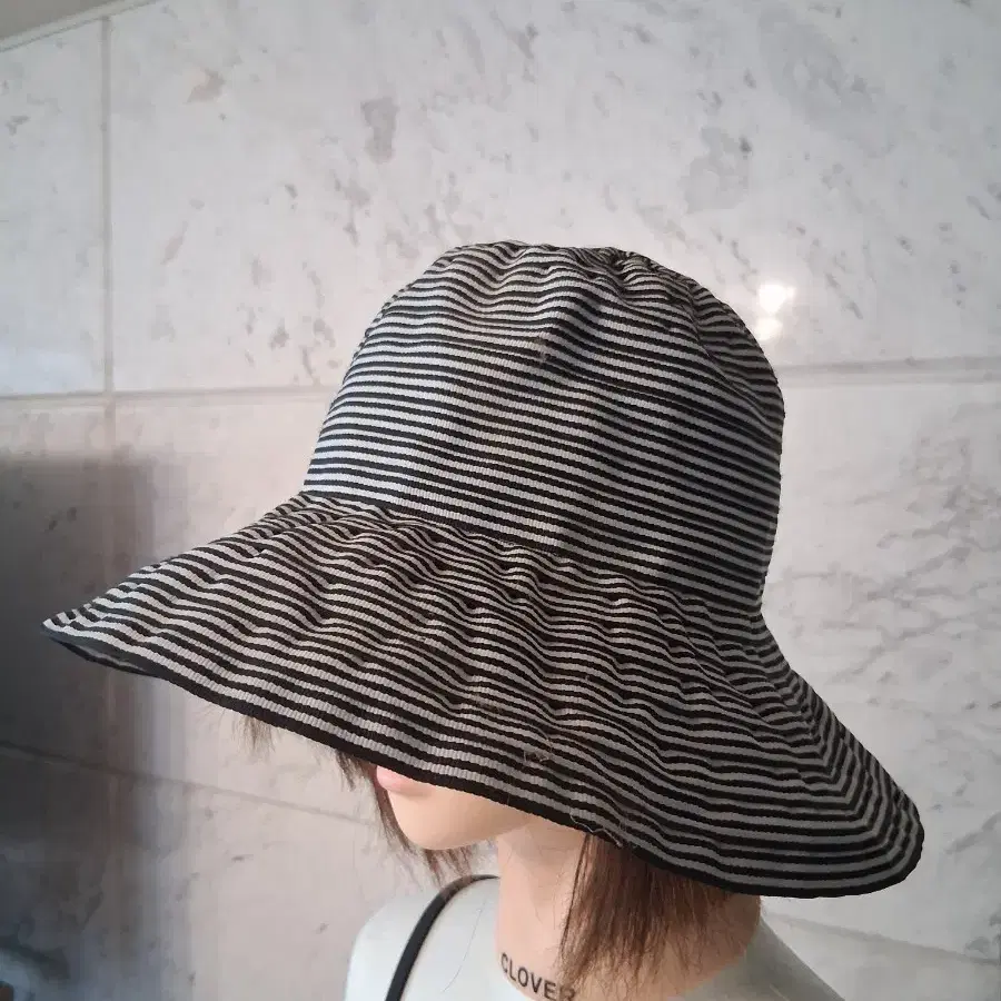 새상품 줄무늬 벙거지 모자
