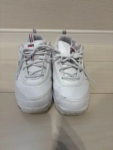 FILA 화이트 스니커즈